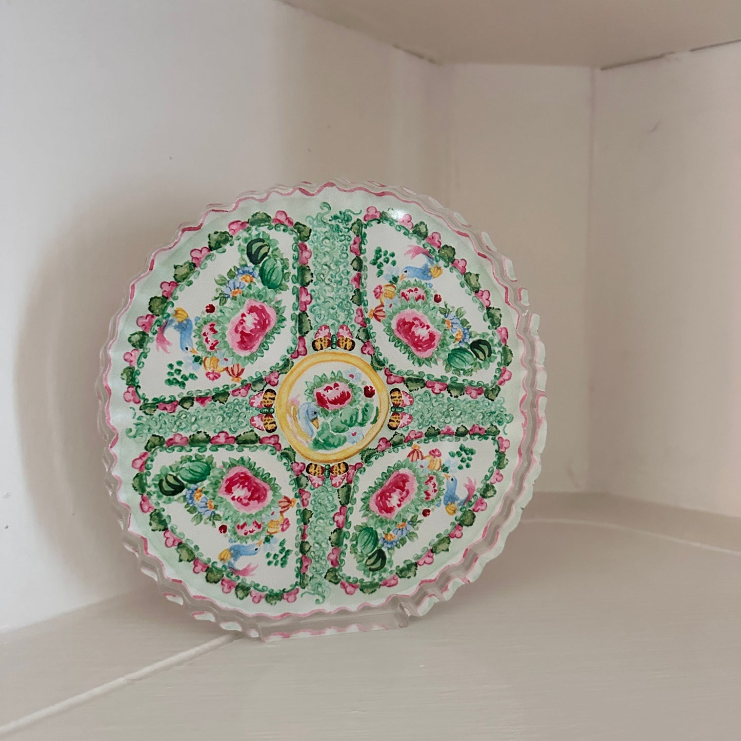 Acrylic Rose Medallion Shelfie
